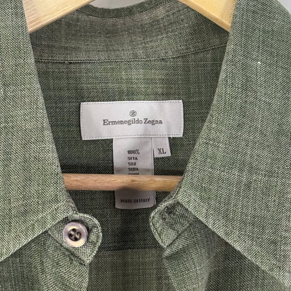 Ermenegildo Zegna Beautiful Silk Shirt in Sage Green, Made in Italy, XL - Picture 2 of 8